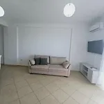 דירה Riviera View *