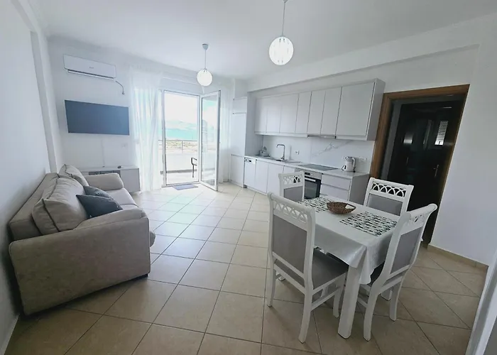 River Sea View * Sarandë